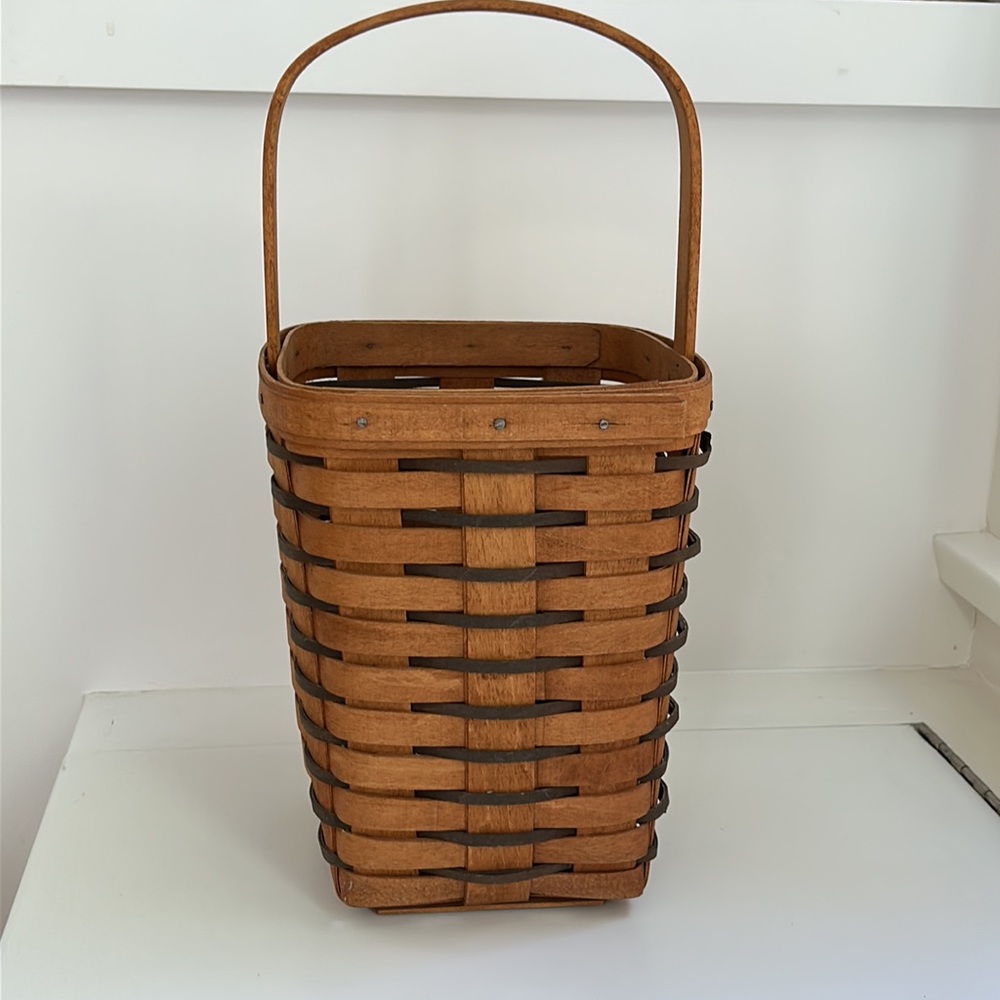 VTG Longaberger Basket Handwoven 1992